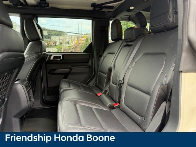 Used 2025 Beige Ford Badlands image 36