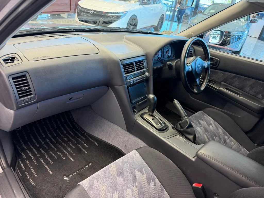 Used 1999 Sparkling Silver Metallic (KV2) Nissan GTX image 14