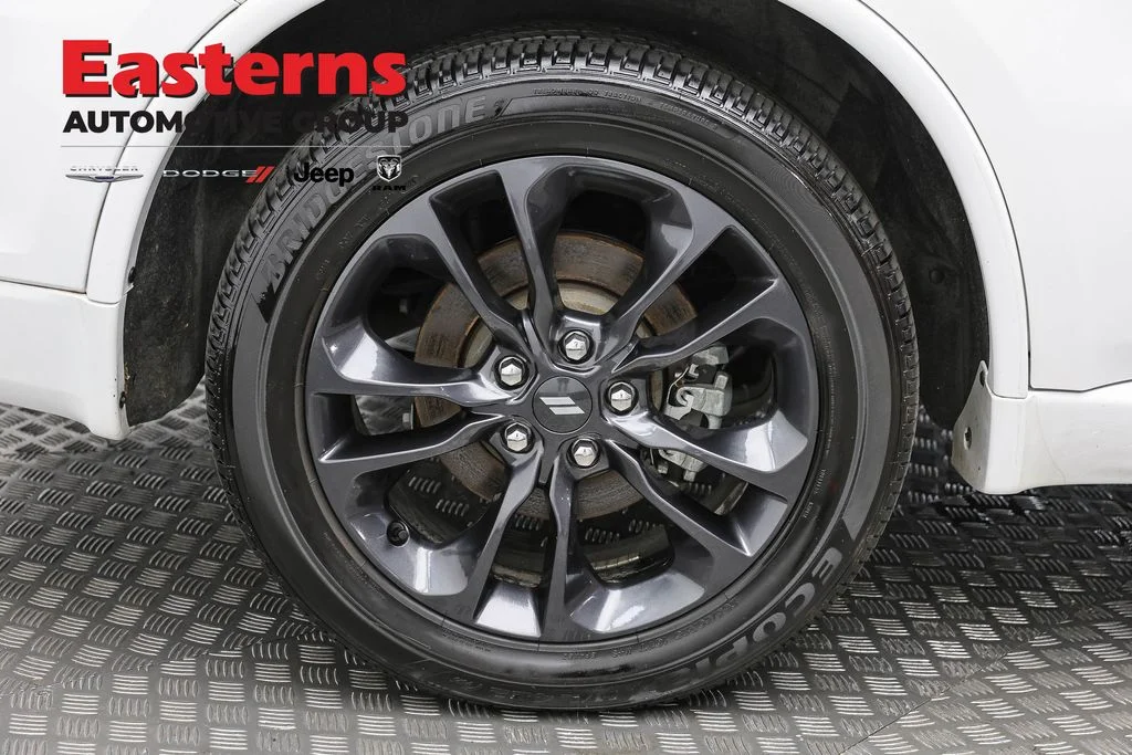 Used 2024 White Dodge R/T Plus image 33