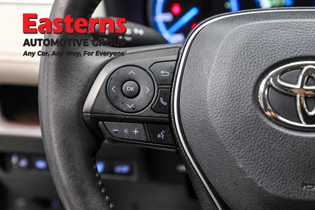 Used 2019 Black Toyota Limited image 15