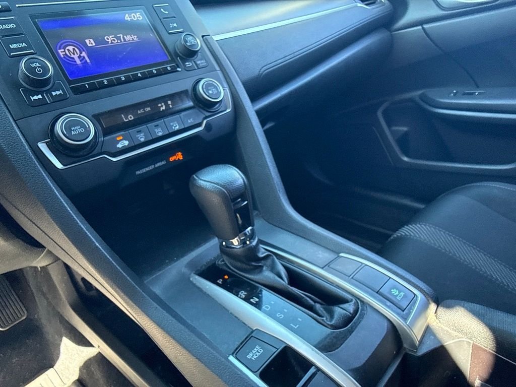 Used 2018 Lunar Silver Metallic Honda LX image 15