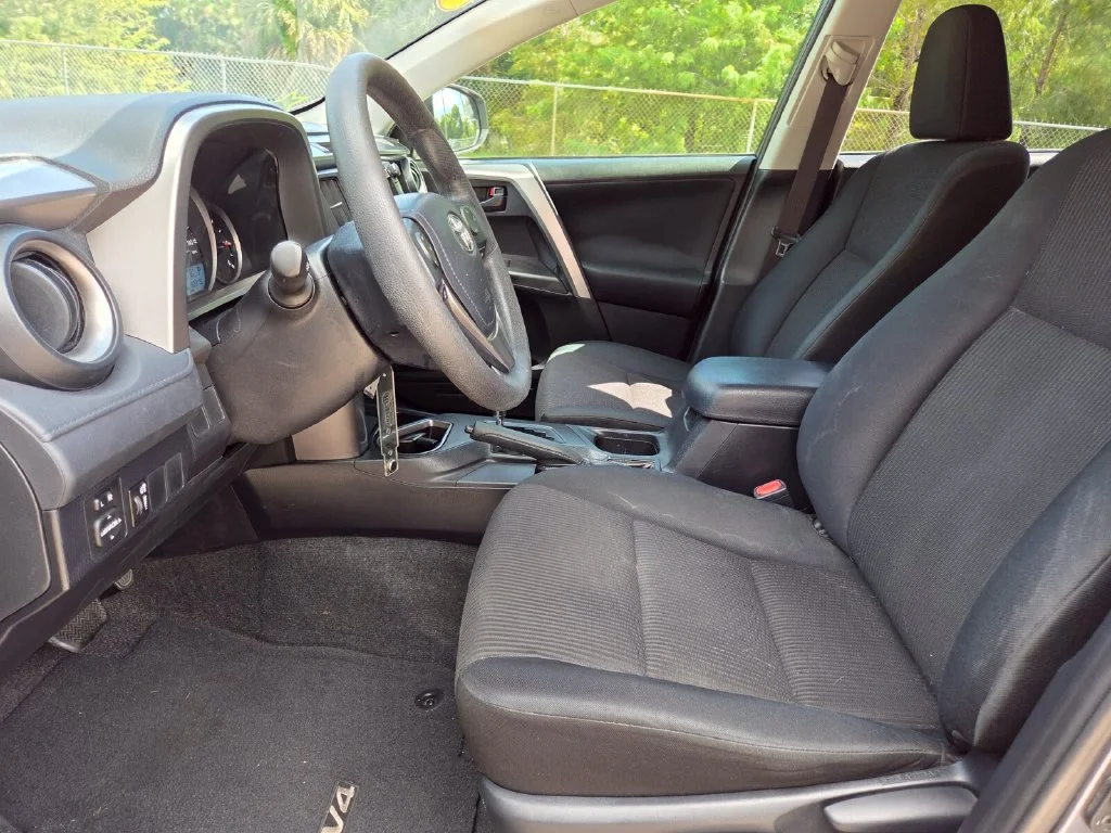Used 2016 Gray Toyota LE image 25