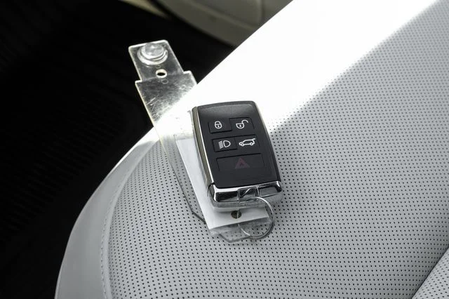 New 2026 Black Land Rover SE image 69