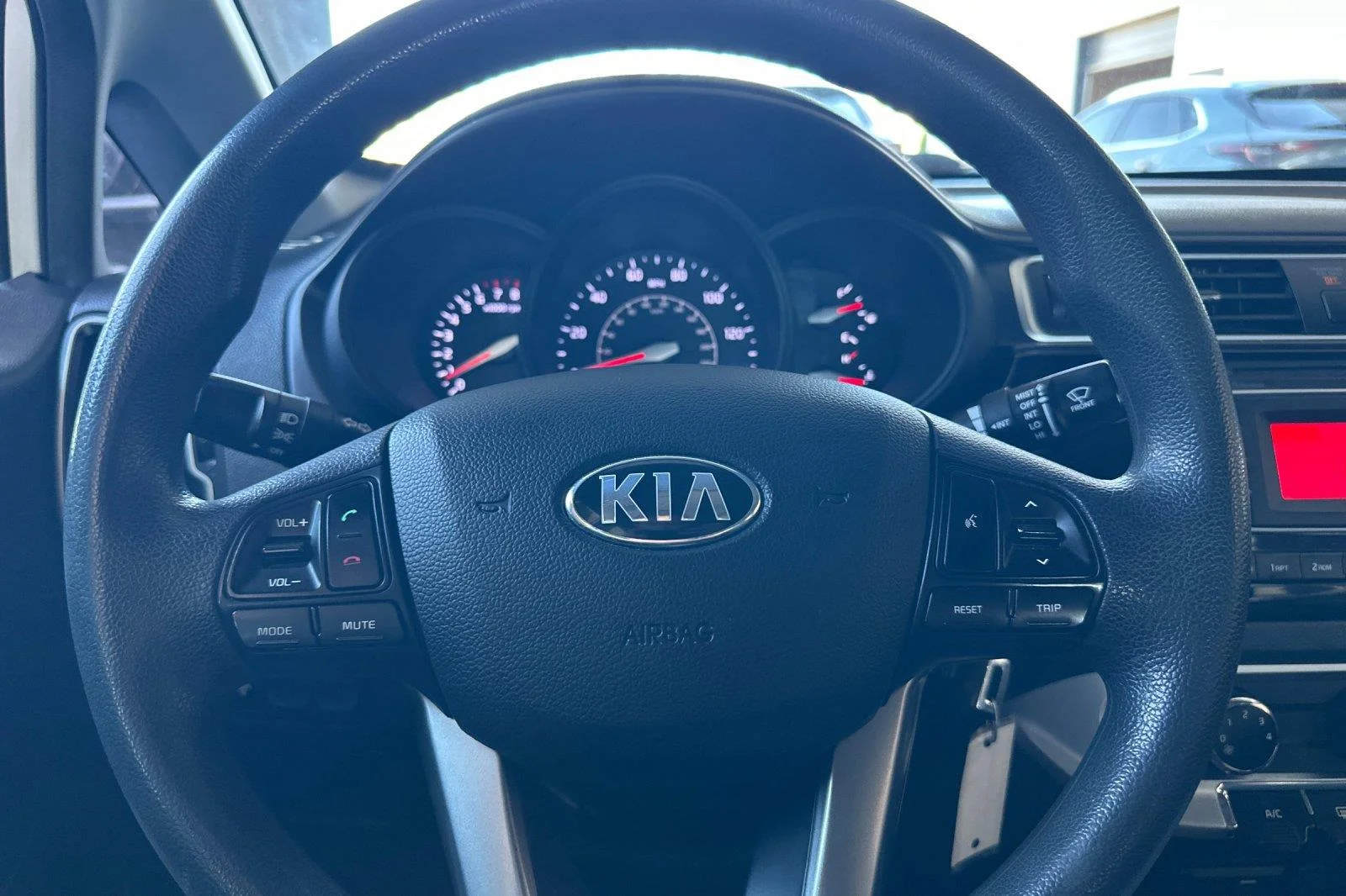 Used 2017 Clear White Kia LX image 20