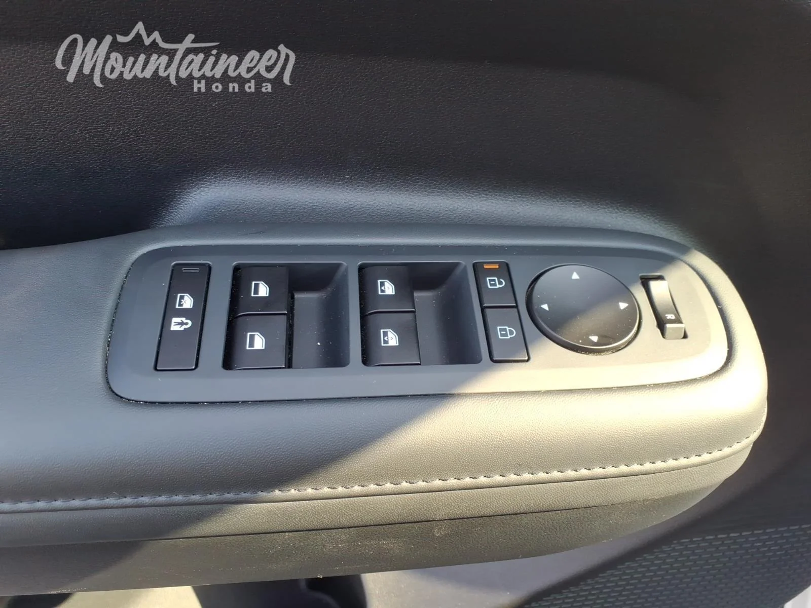 Used 2026 Serenity White Hyundai SEL image 40