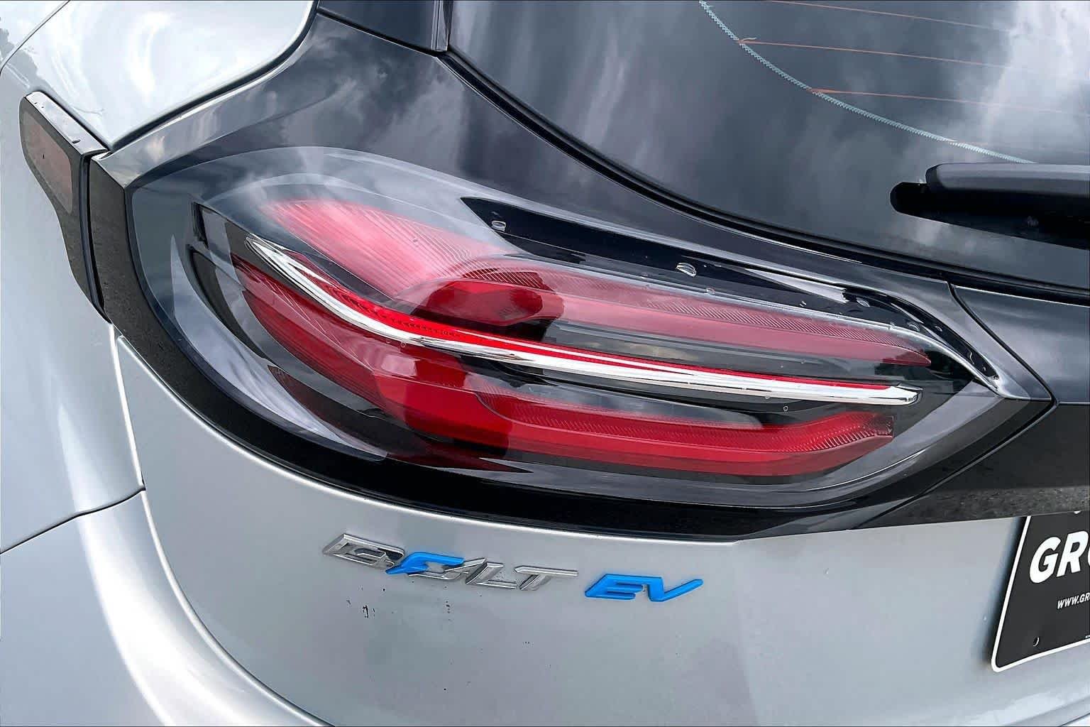 Used 2023 Silver Flare Metallic Chevrolet 2LT image 51