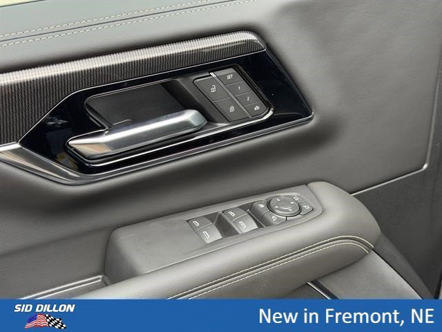 New 2026 Titanium Rush Metallic GMC Elevation image 16