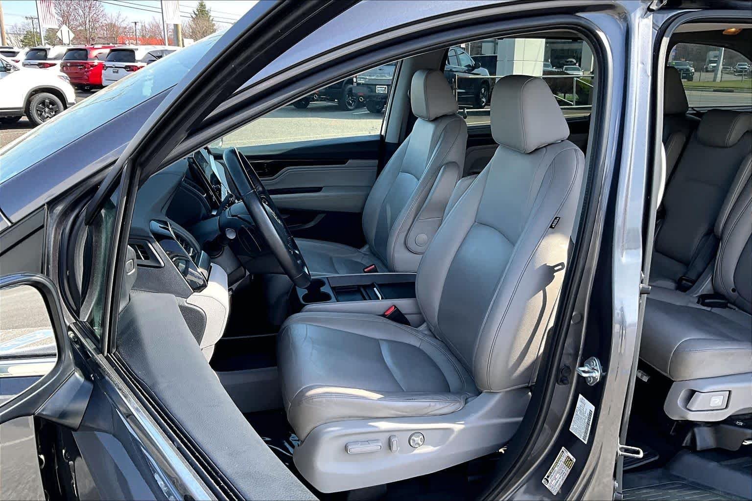2024 Honda Odyssey Touring - Photo 8