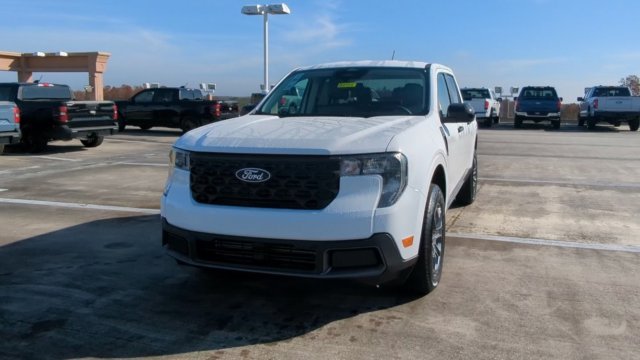 New 2026 Oxford White Ford XLT image 64