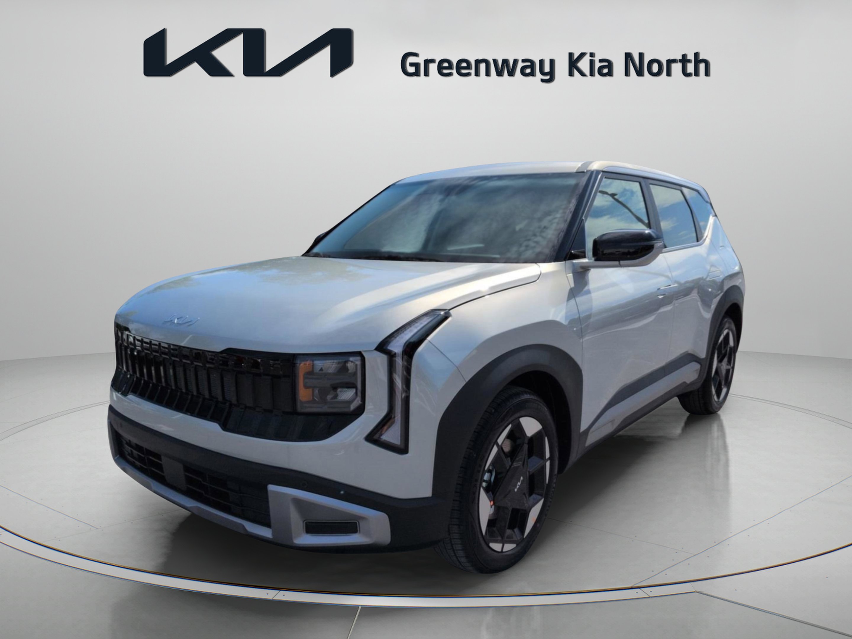 New 2027 Ivory Silver Kia S image 4