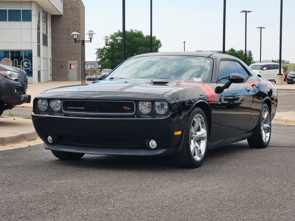 Used 2013 Black Dodge R/T image 8