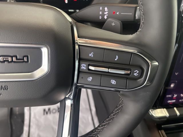2026 GMC Yukon Denali - Photo 18