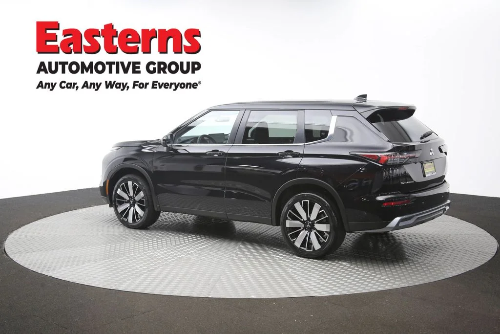 Used 2025 Black Mitsubishi SE image 64