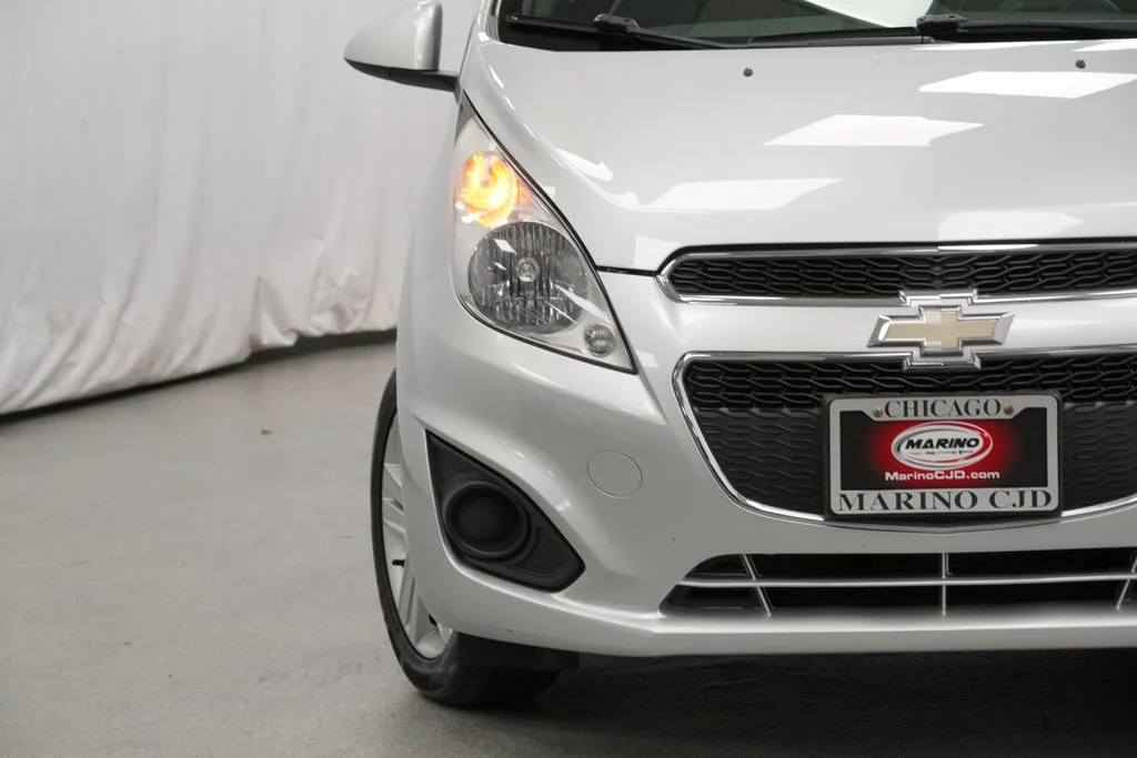 Used 2015 Silver Chevrolet 1LT image 6