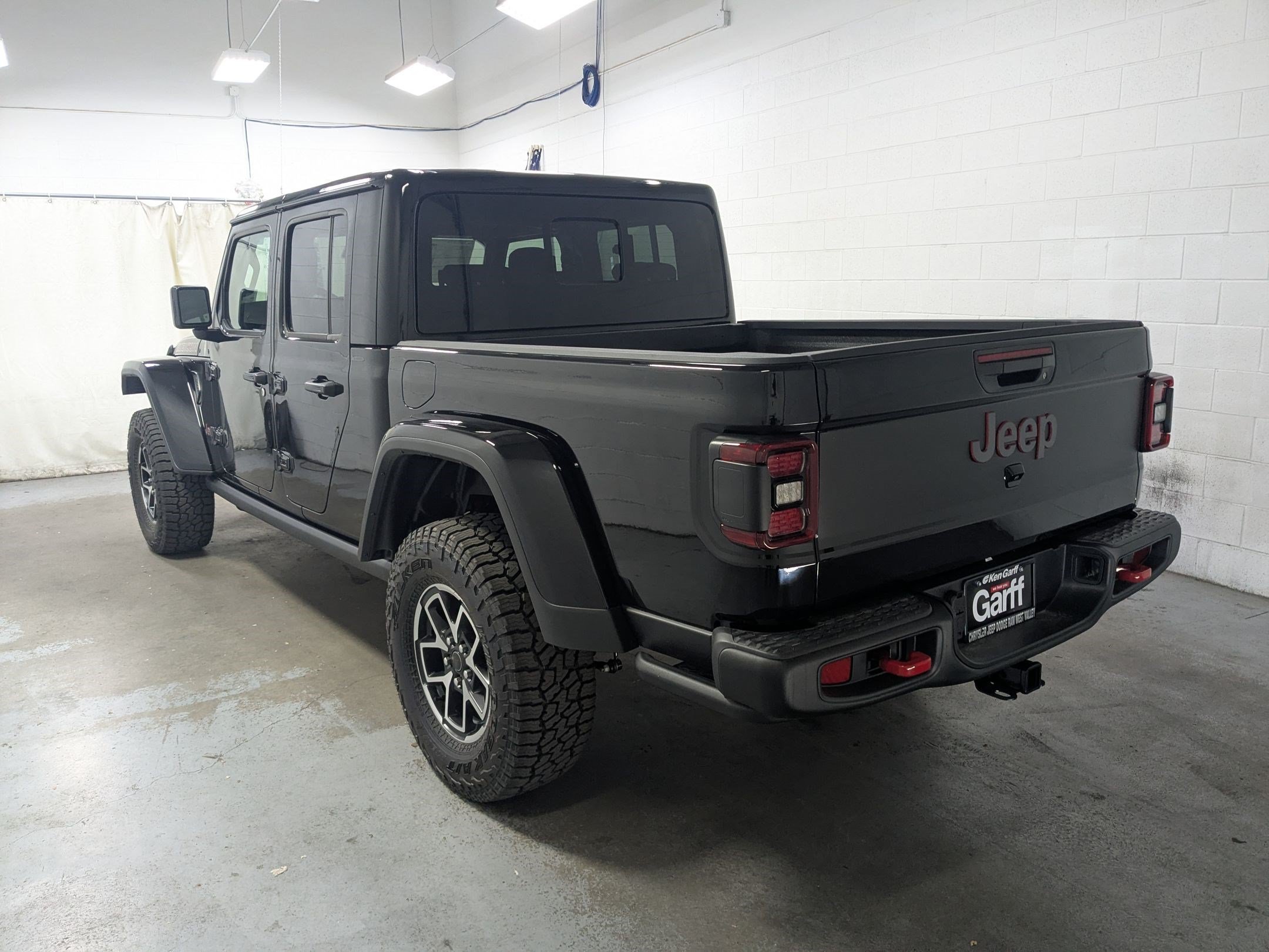 New 2026 Black Clear-Coat Exterior Paint Jeep Shadow Ops image 7