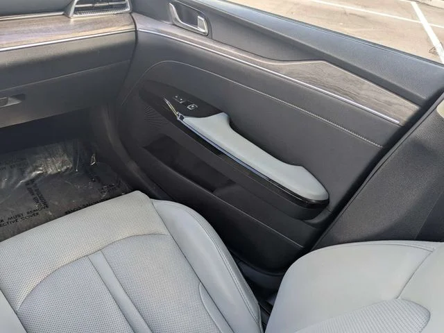 Used 2021 Silver Kia EX image 15