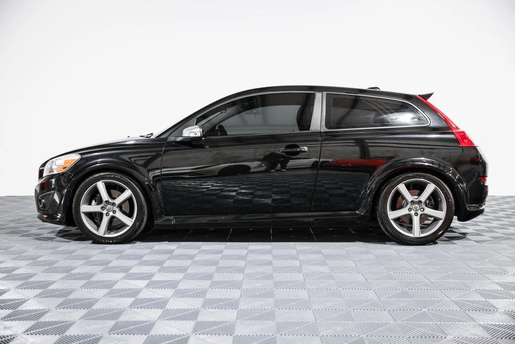 Used 2011 Black Volvo T5 R-Design image 14