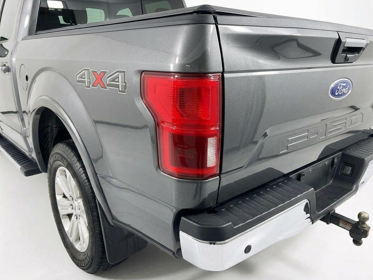 Used 2019 Abyss Gray Metallic Ford LARIAT image 21