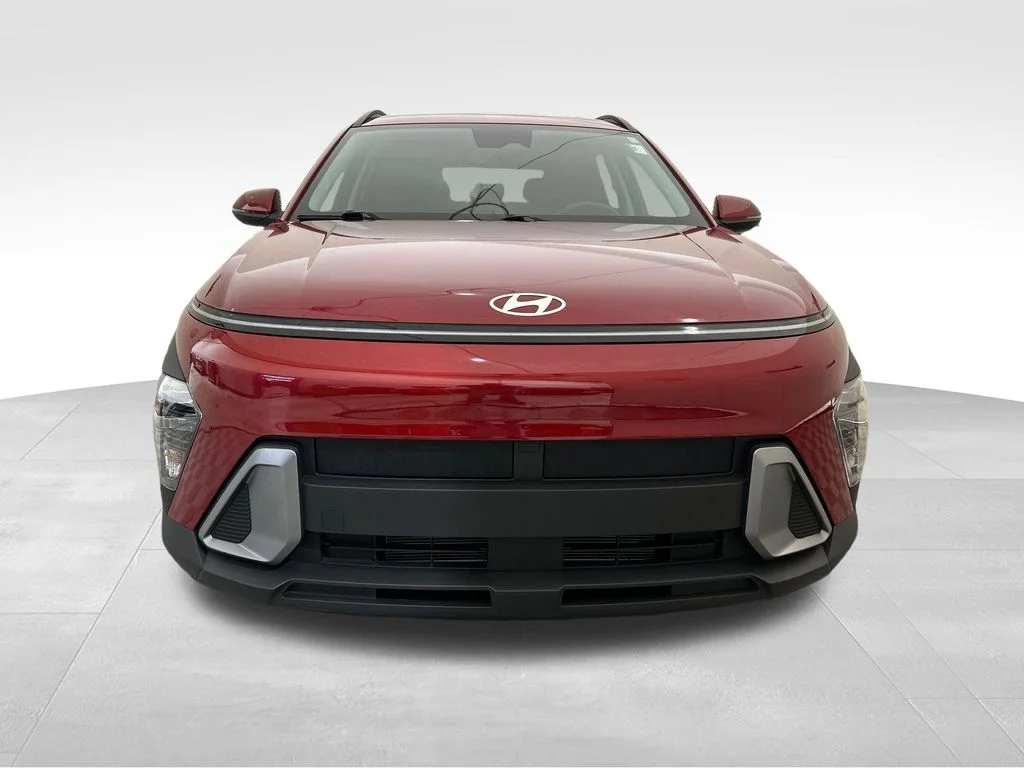 Certified Used 2025 Red Hyundai SEL image 9