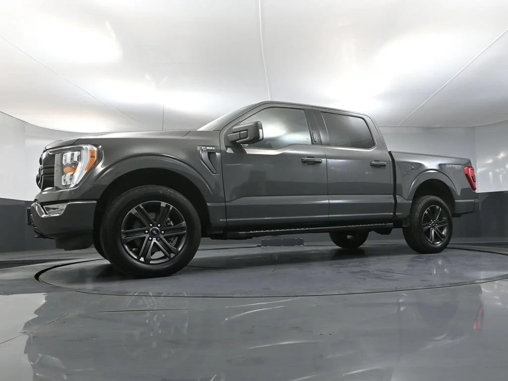 Used 2021 Gray Ford XLT image 47