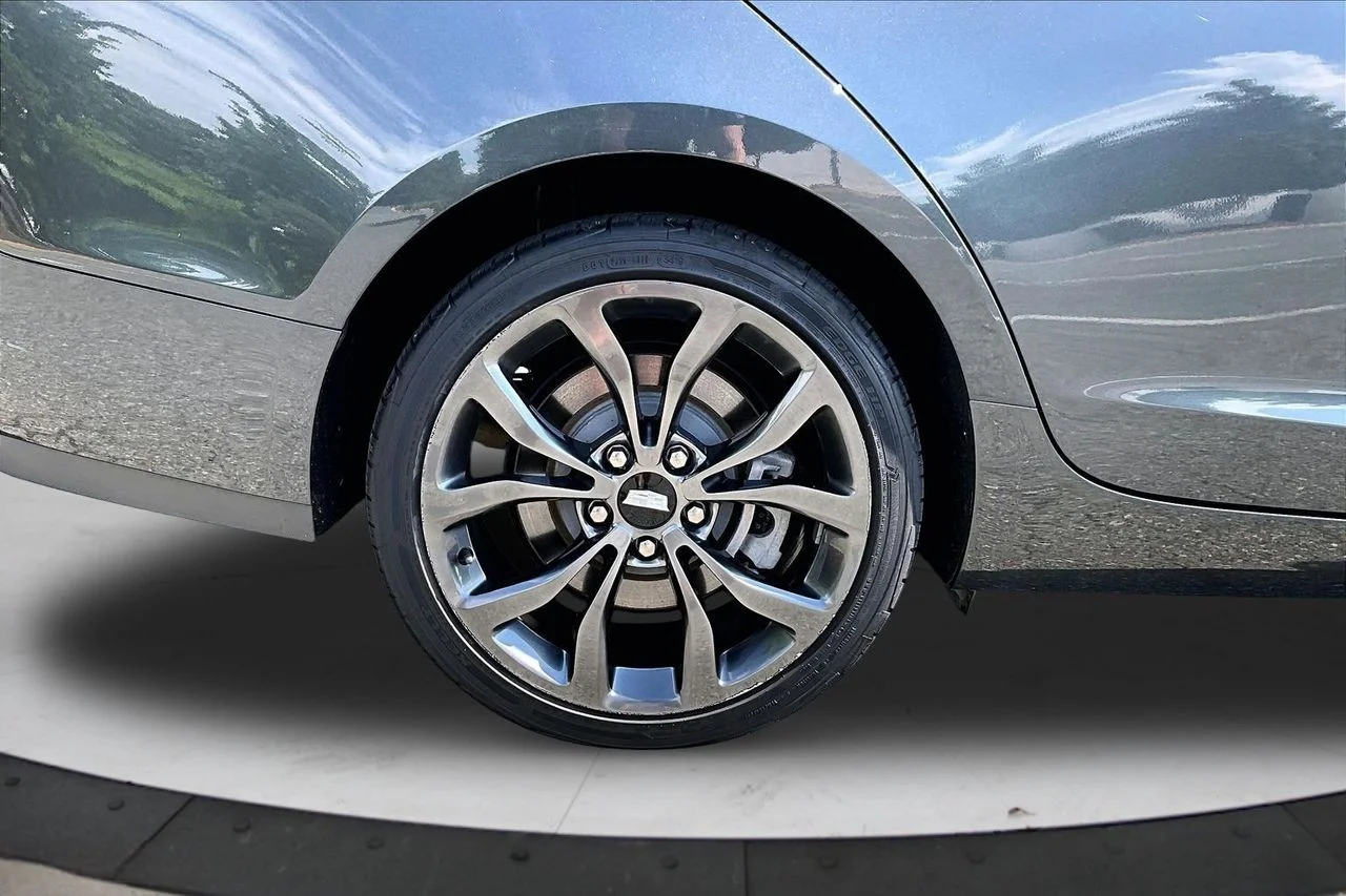 Used 2018 Gray Cadillac 2.0L Turbo image 35