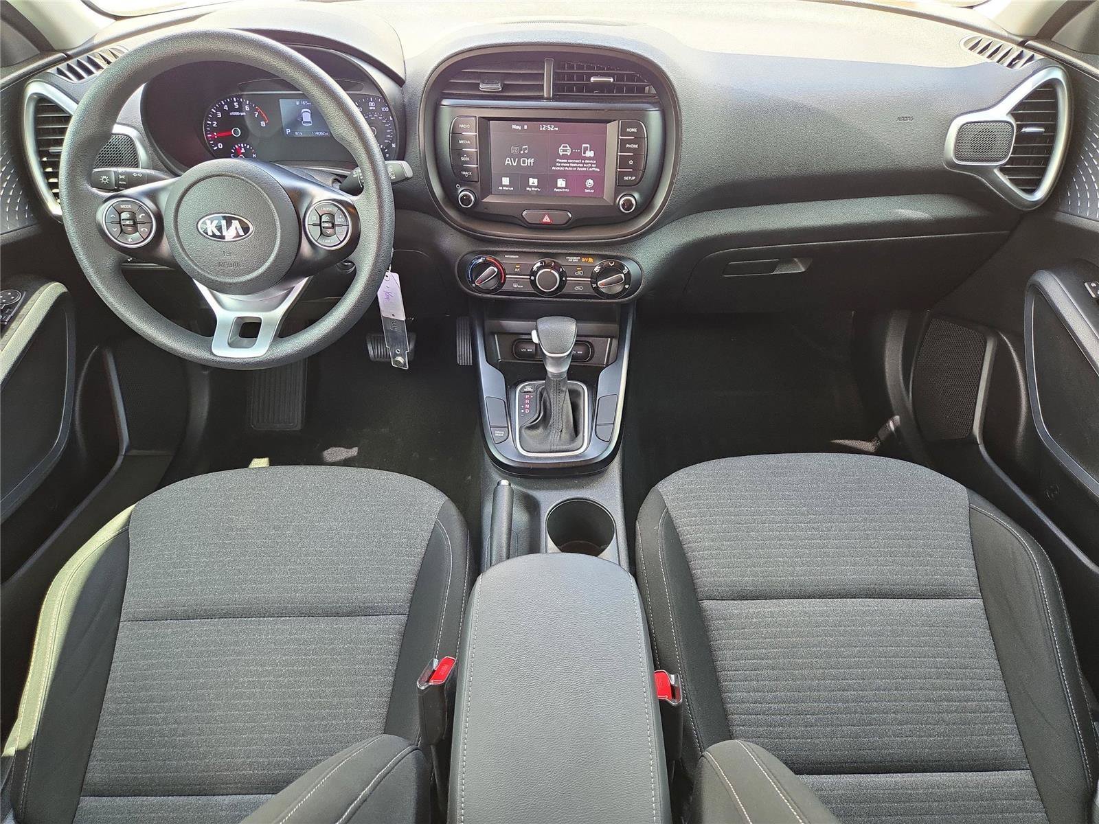 Used 2020 White Kia S image 14