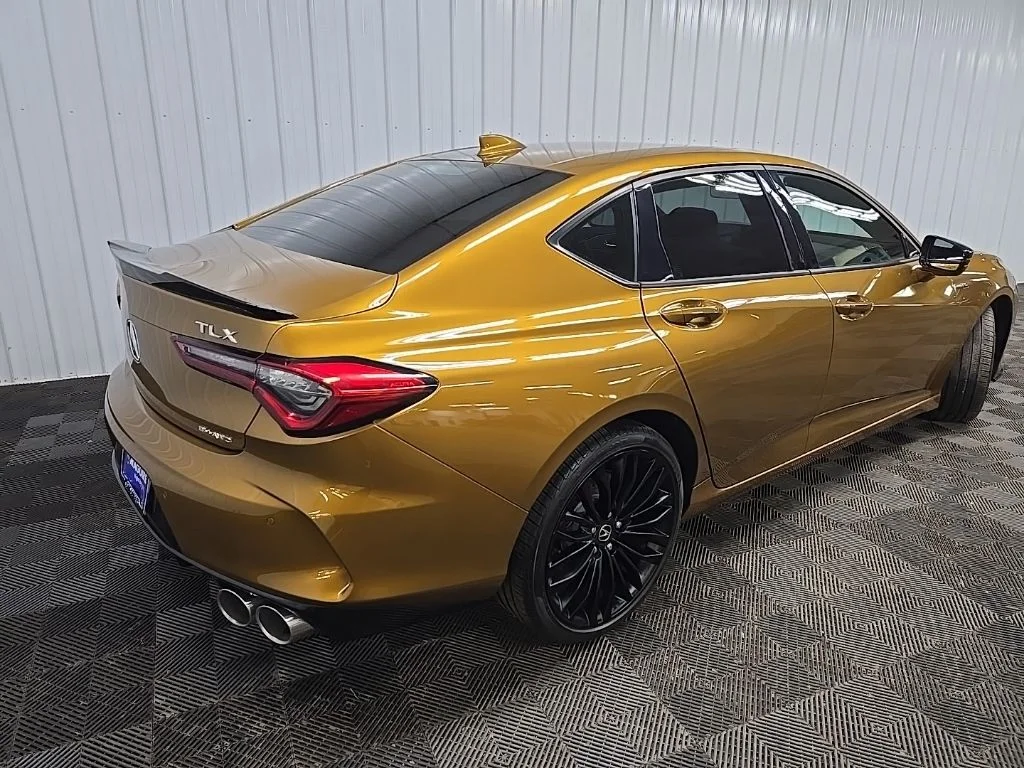 Used 2021 Tiger Eye Pearl Acura Type S image 10