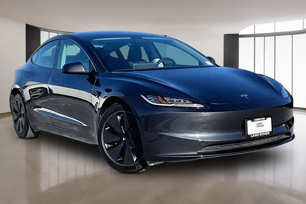 Used 2024 Black Tesla Long Range image 3