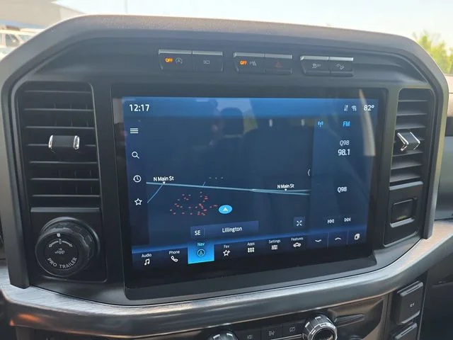 Used 2021 Blue Ford Lariat image 22