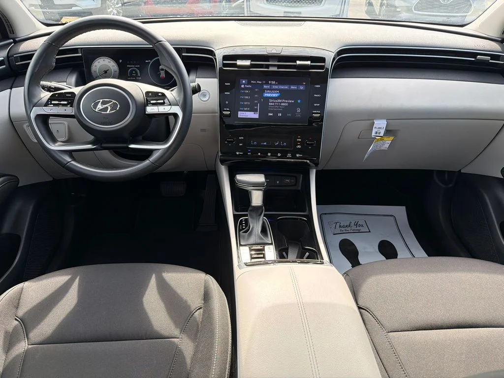 Used 2022 Gray Hyundai SEL image 23