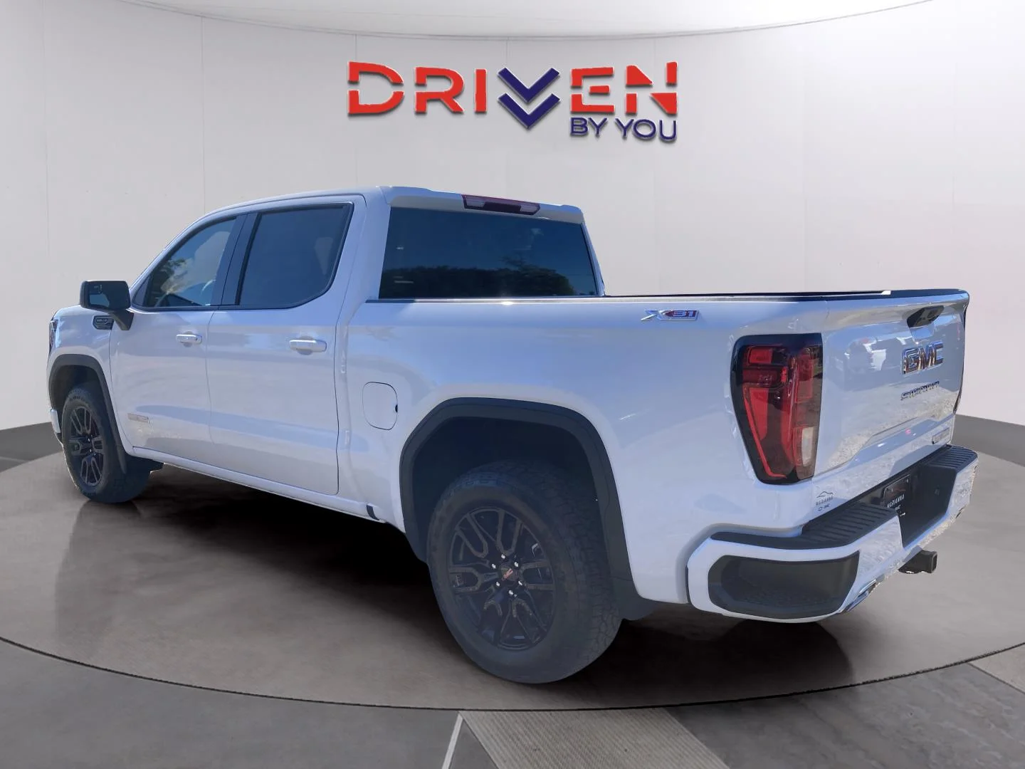 New 2026 Summit White GMC Elevation image 3