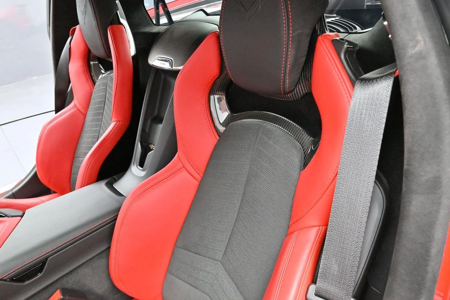 Used 2025 Torch Red Chevrolet 3LZ image 20