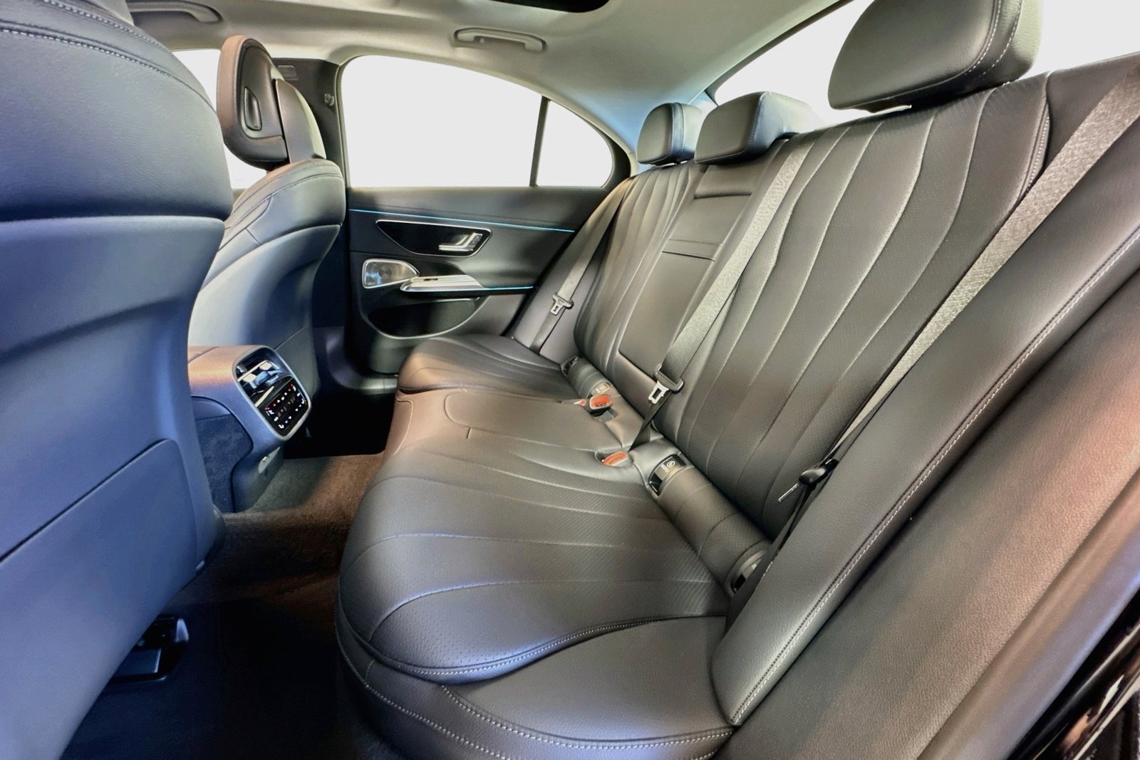 New 2026 Black Mercedes-Benz E 350 image 22