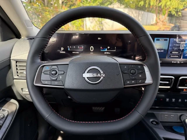New 2027 Bluestone Pearl/Super Black Nissan SR image 18