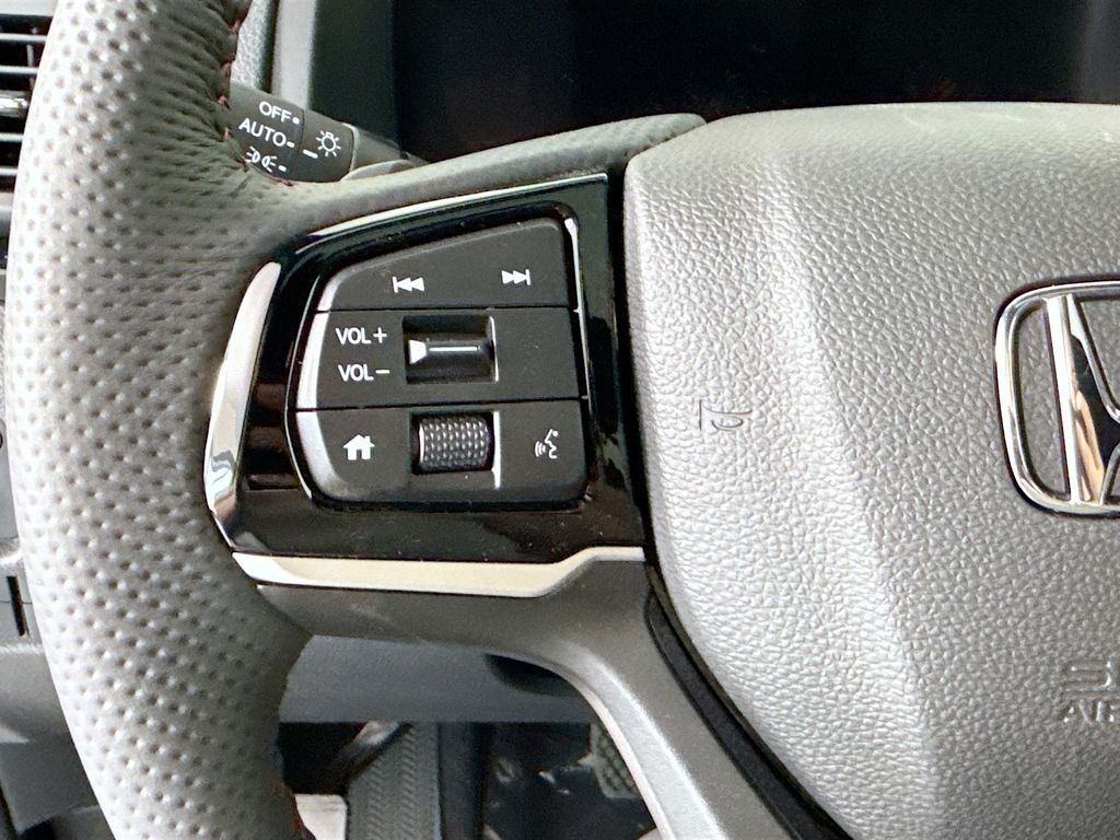 New 2026 Sonic Gray Pearl Honda Black Edition image 11