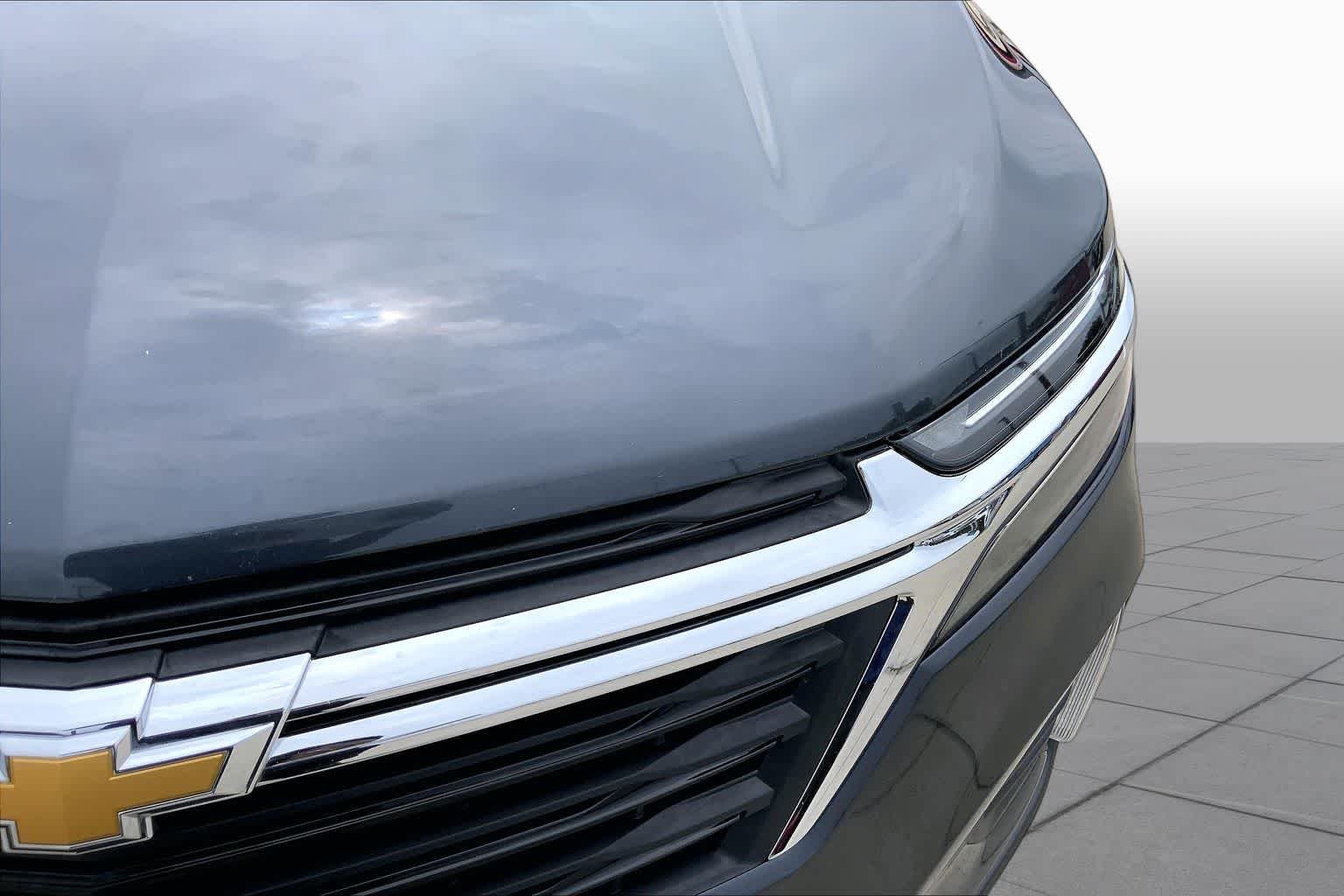 Used 2023 Iron Gray Metallic Chevrolet LT image 29