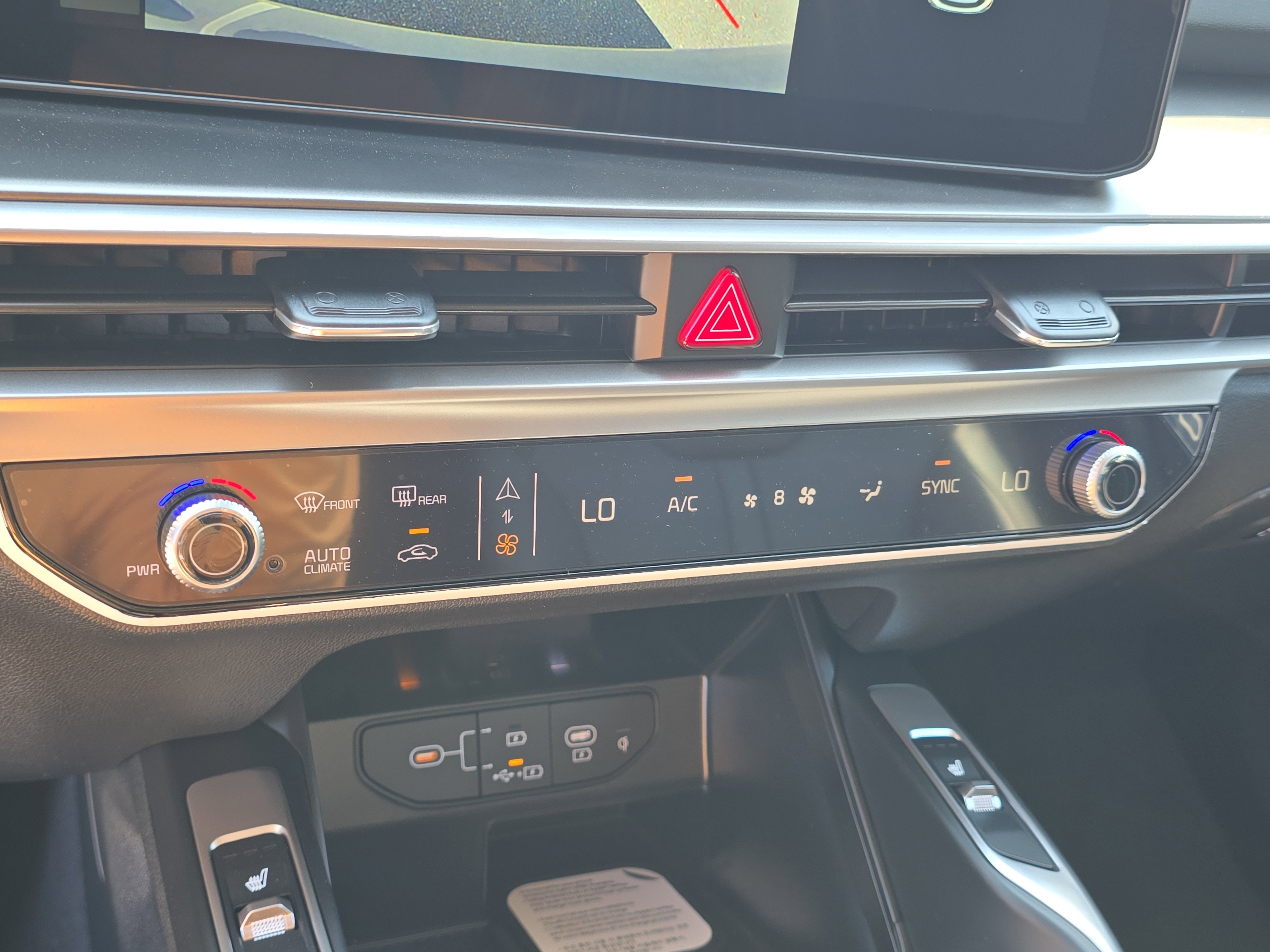 New 2026 Wolf Gray Kia S image 25