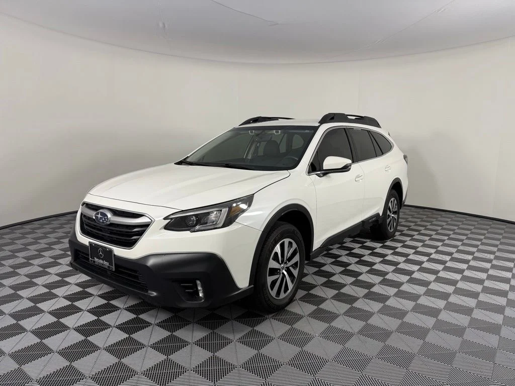 Used 2021 White Subaru Premium image 4