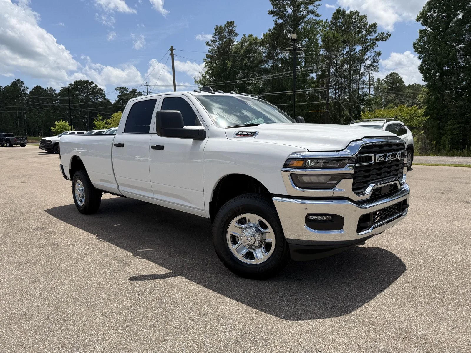 New 2026 Bright White Clear-Coat Exterior Paint RAM Tradesman image 3