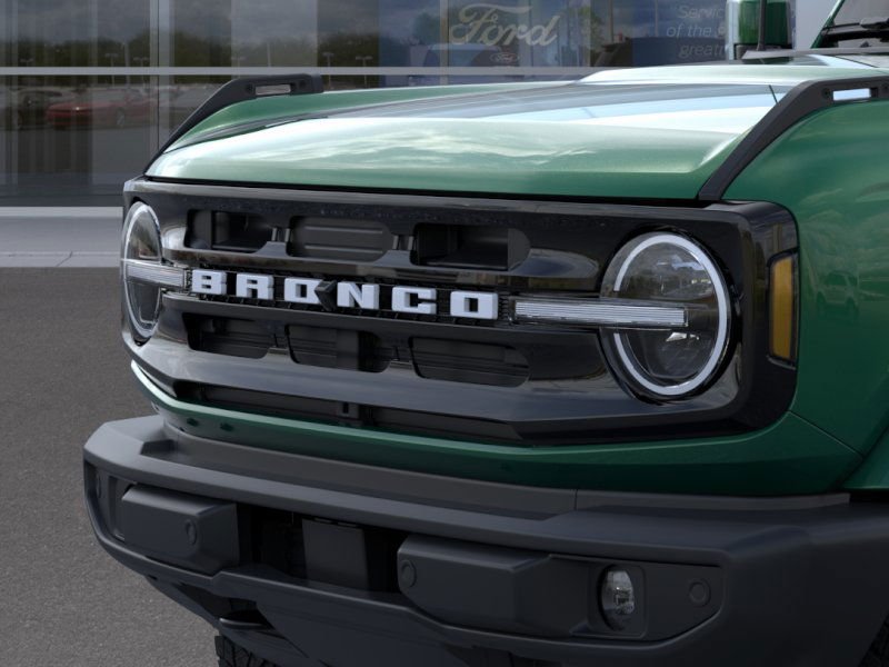 New 2025 Eruption Green Metallic Ford Outer Banks® image 19