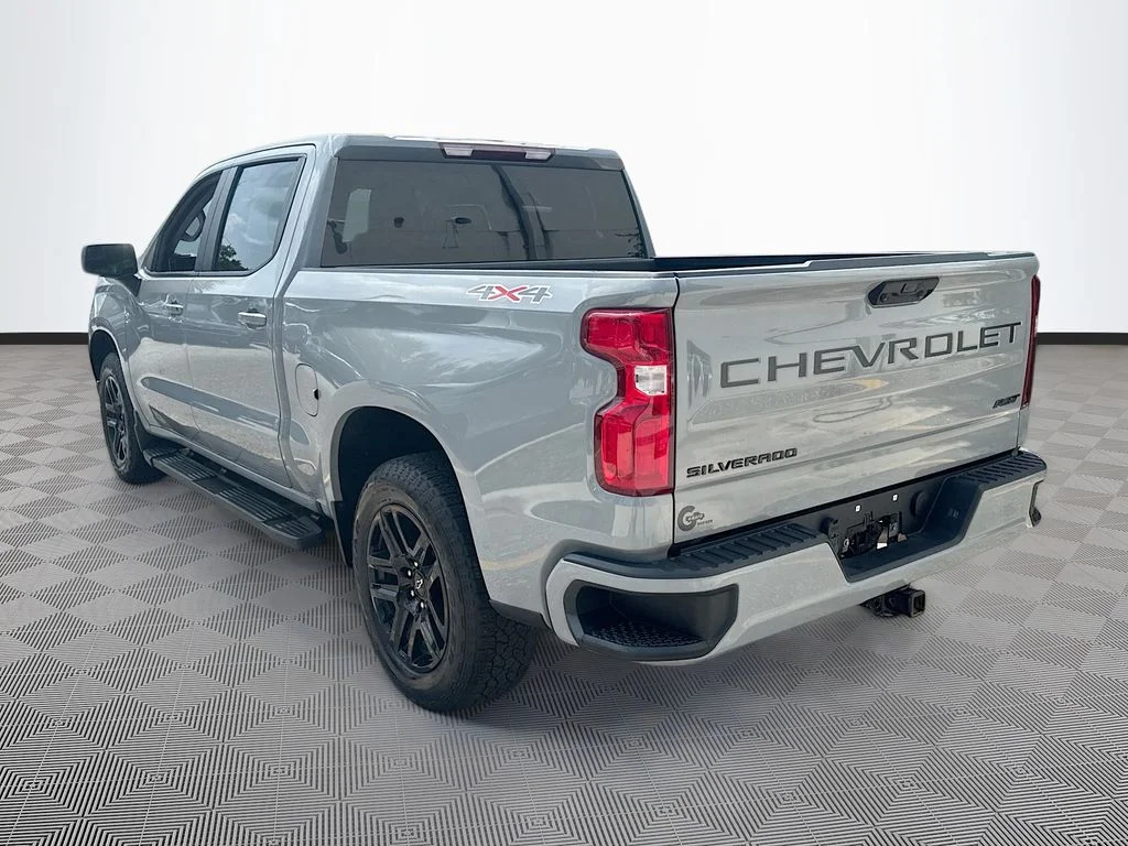 Used 2024 Gray Chevrolet RST image 8