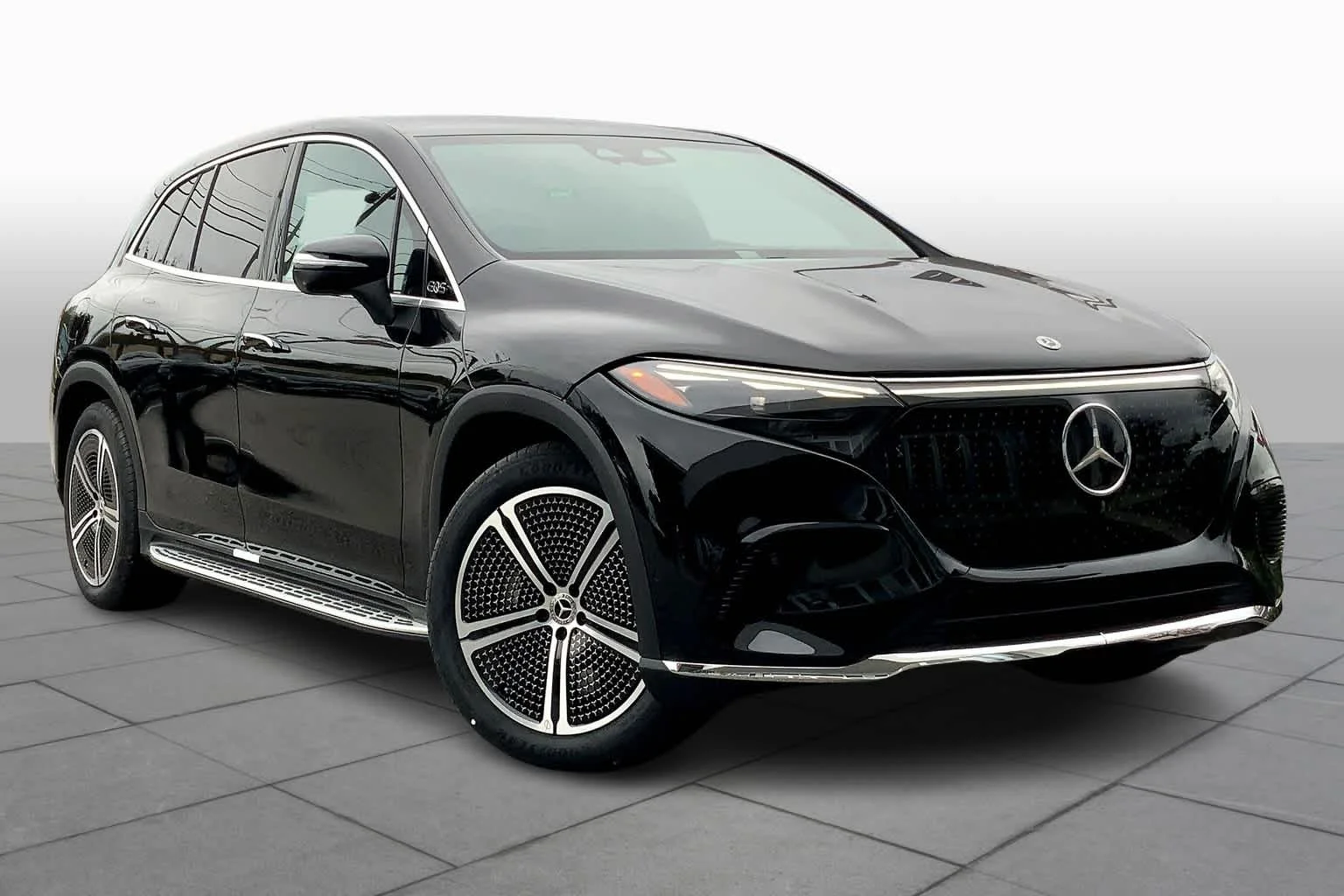 Used 2023 Obsidian Black Metallic Mercedes-Benz EQS 450 image 2