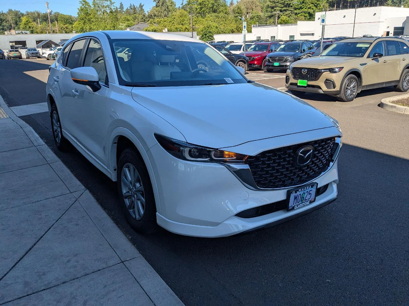2025 Mazda CX-5 S Preferred package - Photo 8