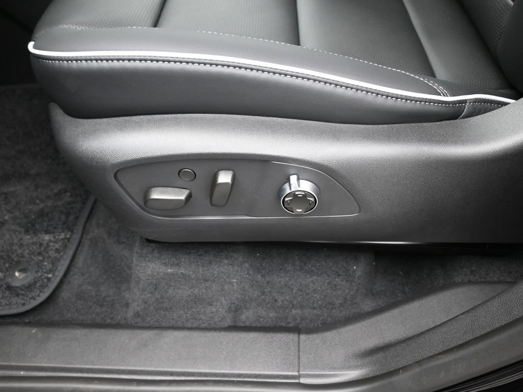 2026 Buick Enclave Avenir - Photo 12