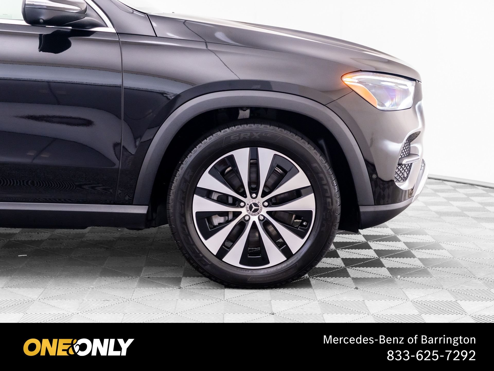 Certified Used 2025 Black Mercedes-Benz GLE 450 image 39