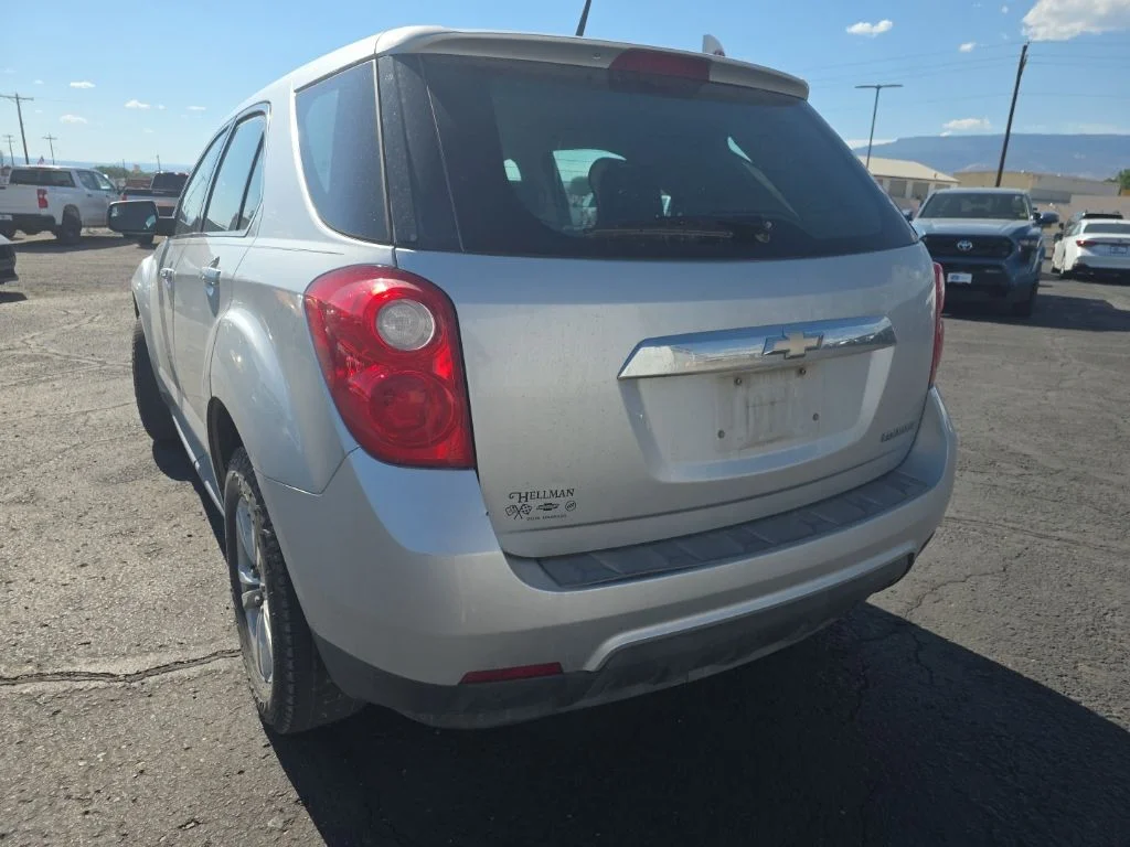 Used 2012 Silver Chevrolet LS image 9