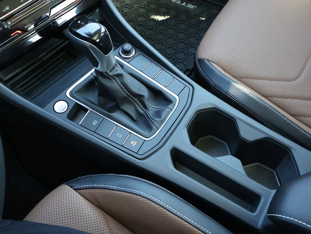 2026 Volkswagen Jetta SEL - Photo 27