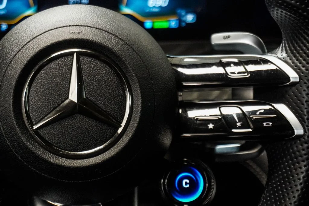 Used 2022 White Mercedes-Benz Base image 15