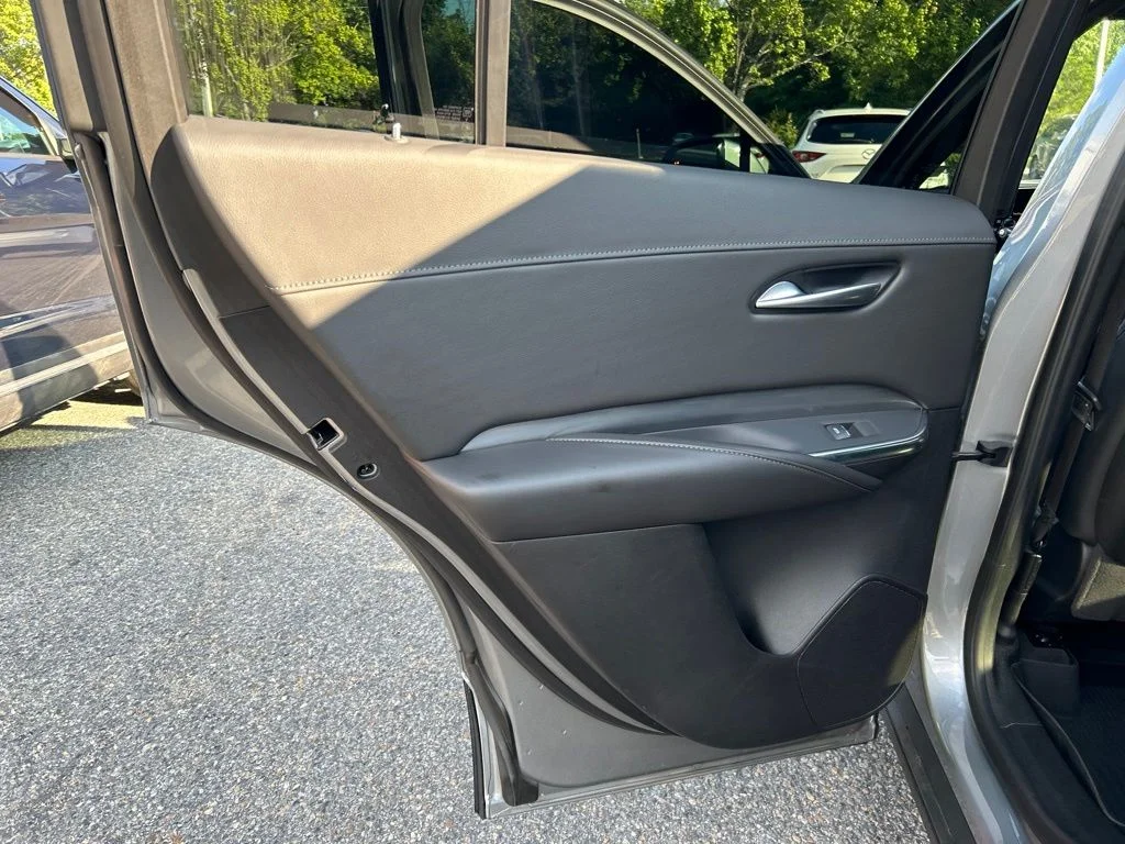 Used 2025 Silver Cadillac Premium Luxury image 20