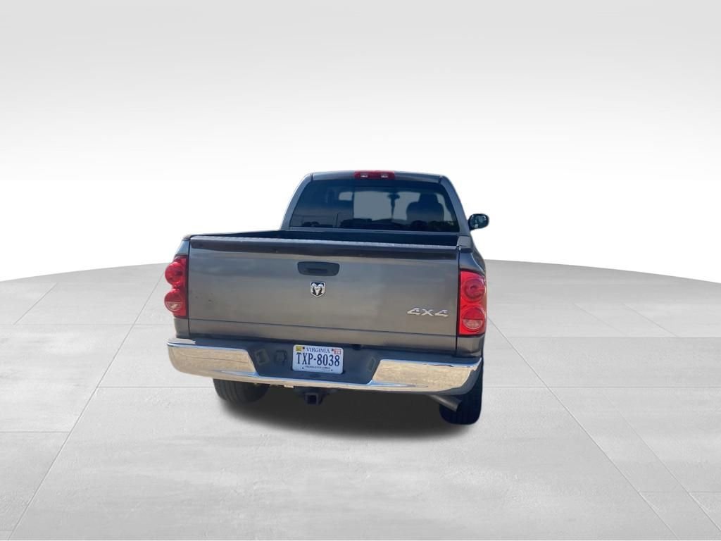 Used 2008 Gray Dodge SLT image 42